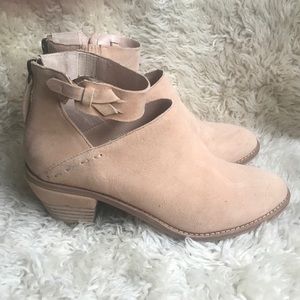 Kelsi Dagger suede ankle boots